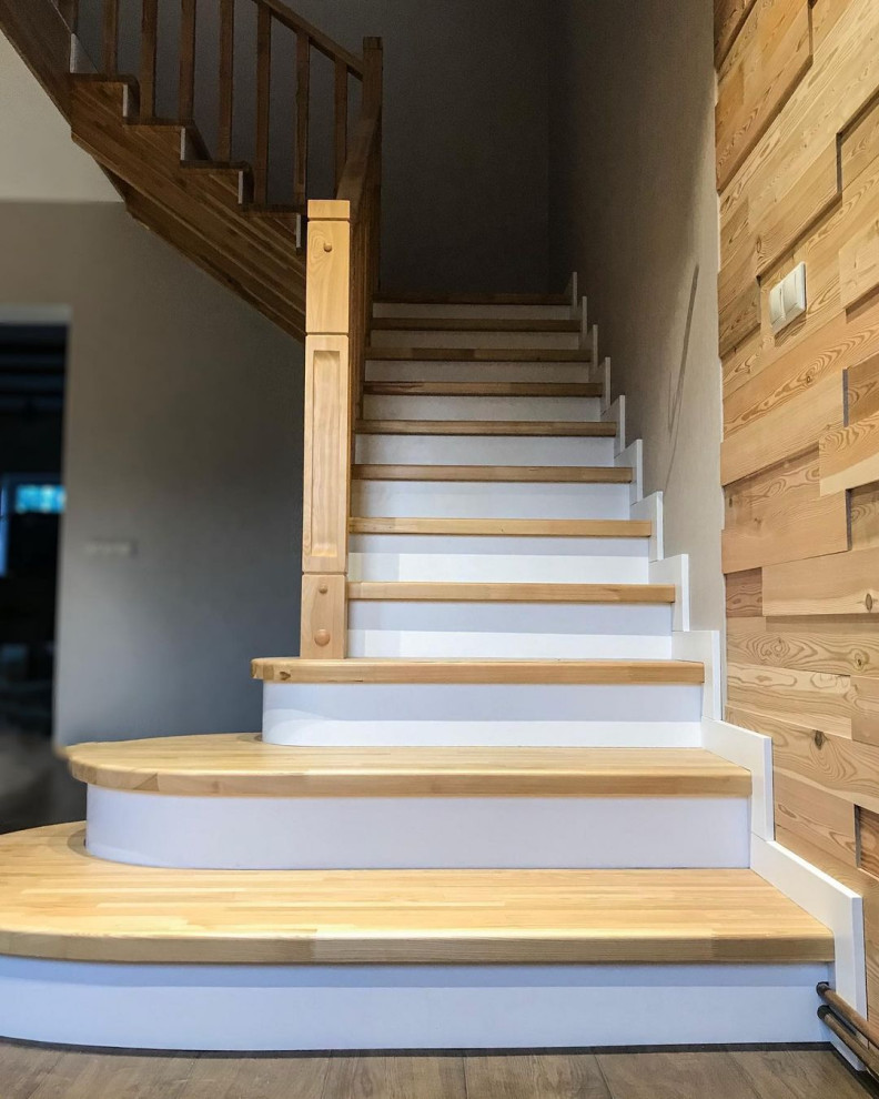 лестница Романа рез. Лесной городок