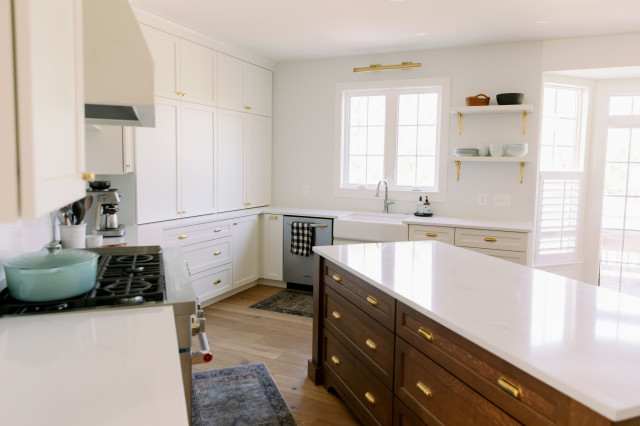 Sutton Kitchen transitional-kitchen