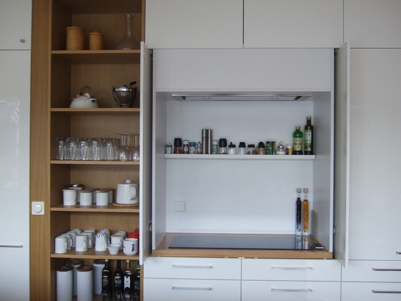 Küche verstecken: 6 Küchen, die verschwinden