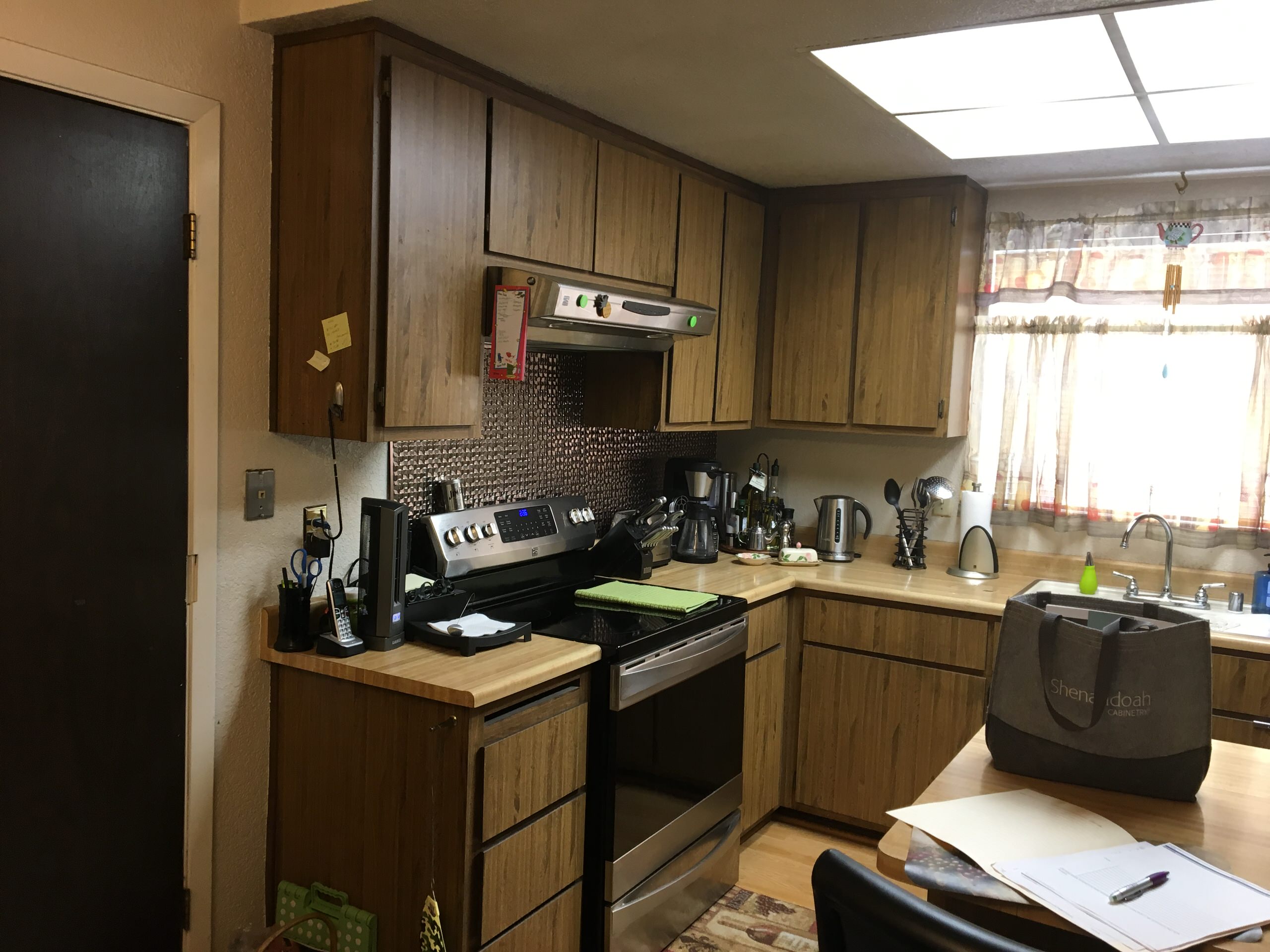 Small kitchen remodel, Rancho Cordova, CA