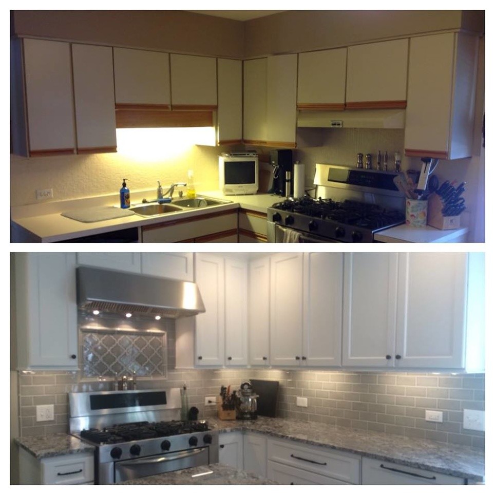 Home design - transitional home design idea in Chicago