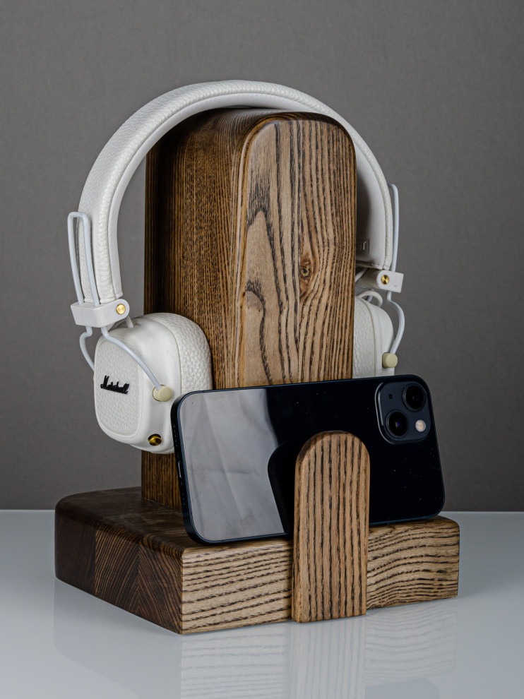 Стойка для хранения накладных и охватывающих наушников