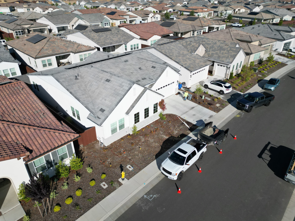 Clubhouse Parkway Front and Backyard Remodel