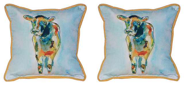 Betsy Drake Betsys Cow Print Decorative Throw Pillows 18 Set Of 2 Betsy Drake Betsys Cow Print Decorative Throw Pillows 18 Set Of 2 Outdoor