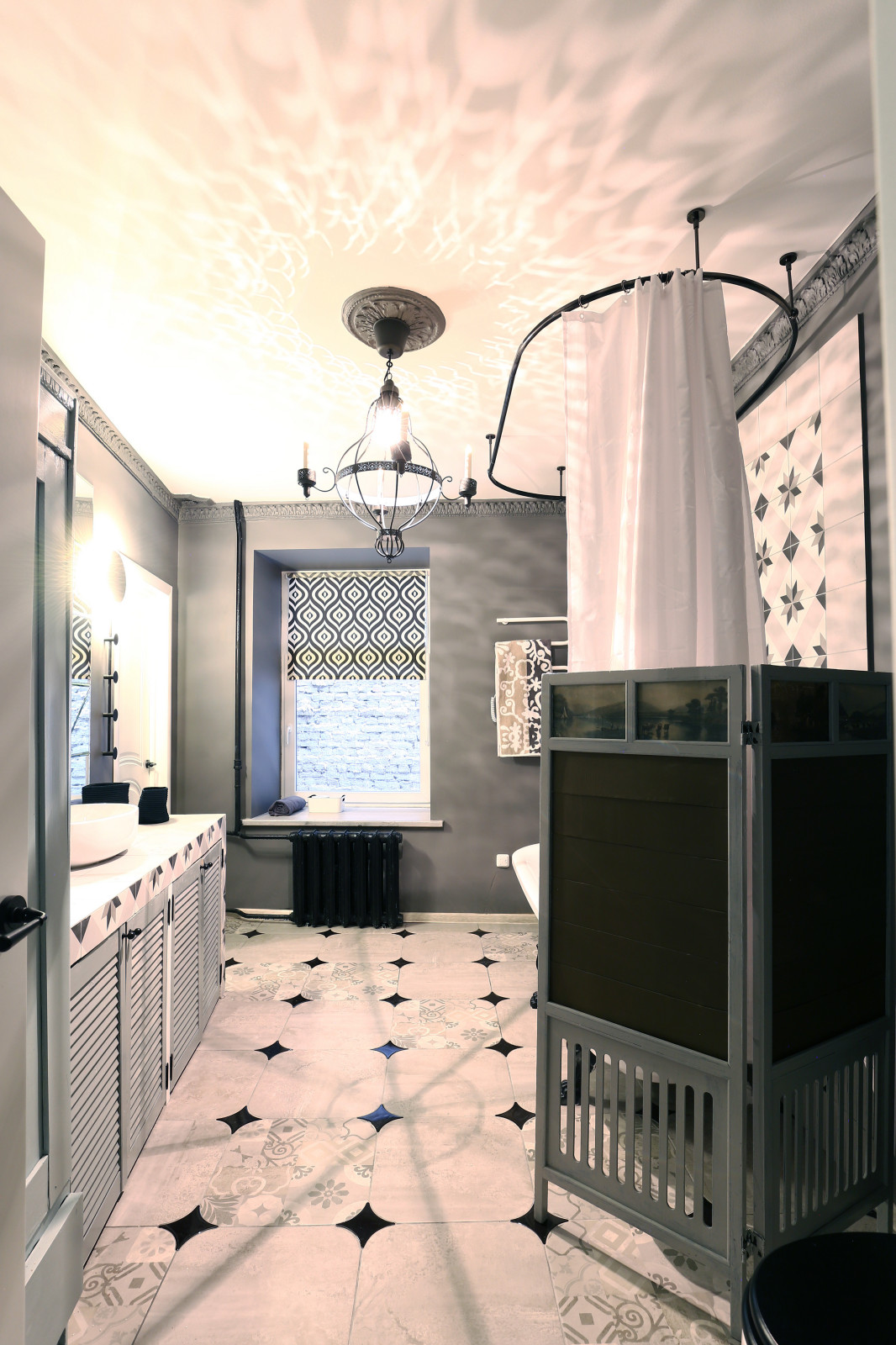 Чёрное и белое