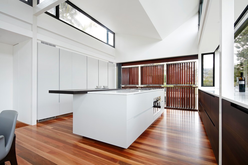 Photo of a contemporary kitchen in Sydney.