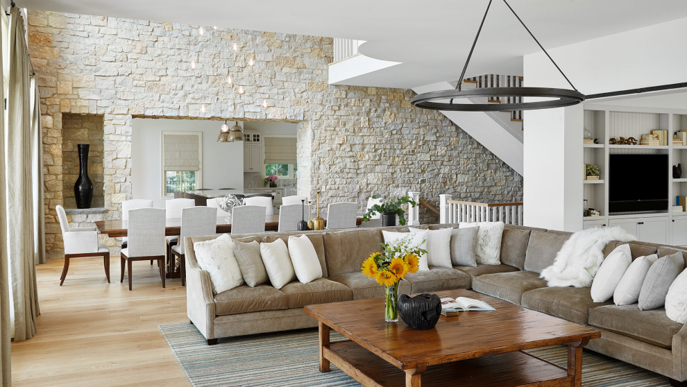 Lakehouse Lux - Beach style living room photo in Chicago