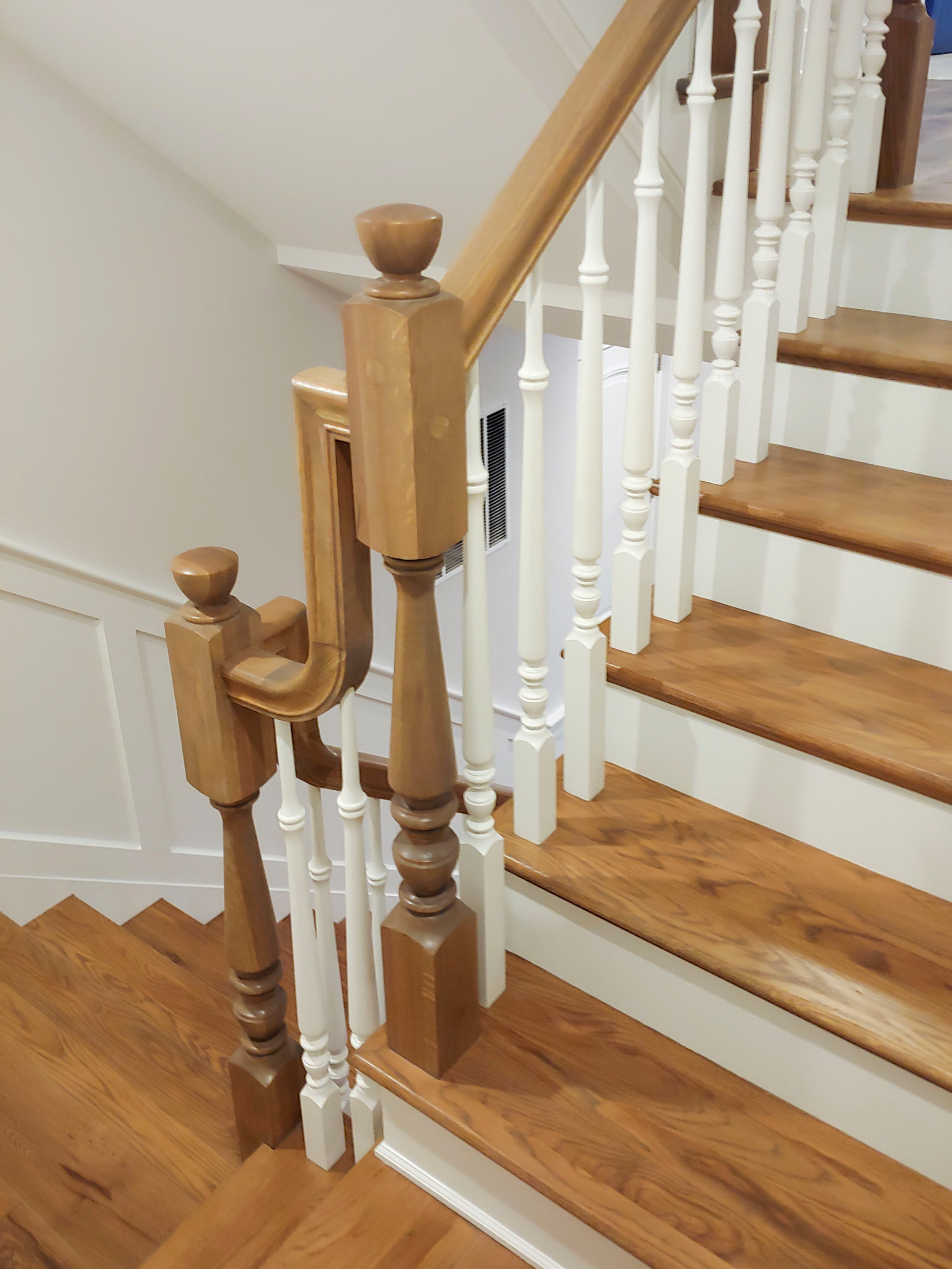 103_Classic Staircase with Stunning Handcrafted Oak Railing System, Aldie VA 201