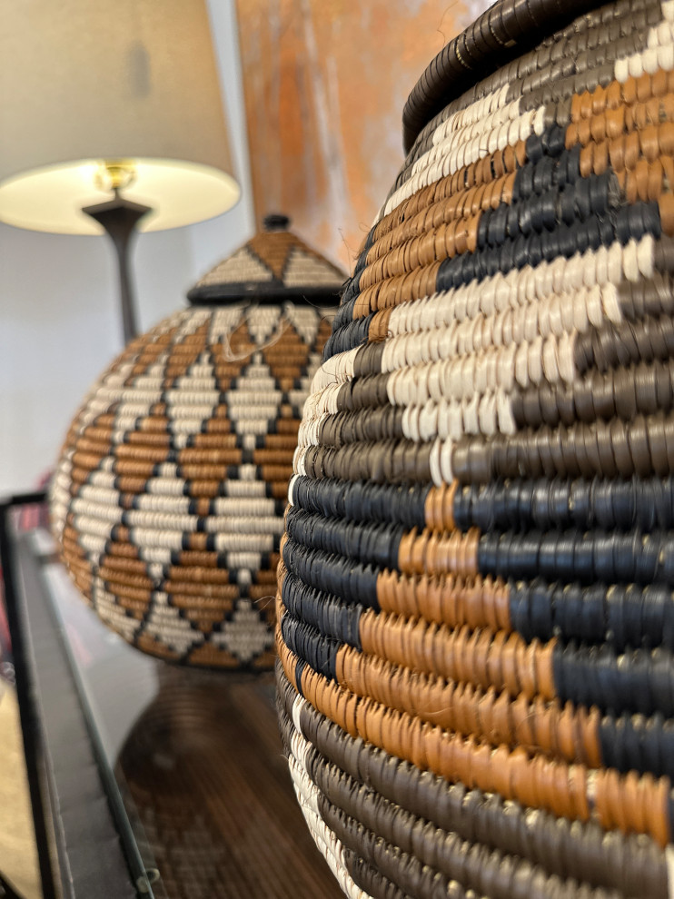Showroom 400 East Ave