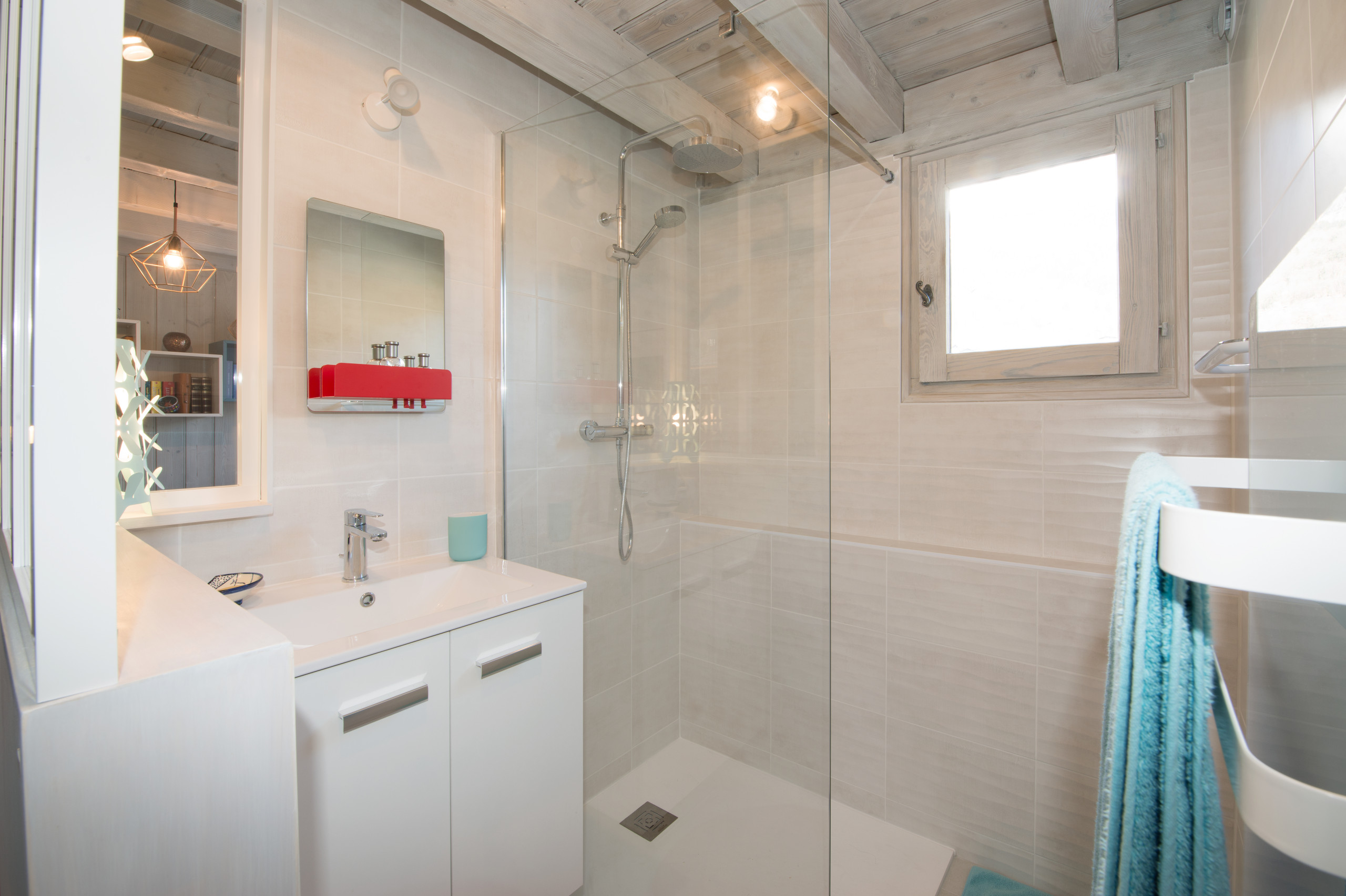 Rénovation Chalet à Passy (74) - De l'Ombre à la Lumière
