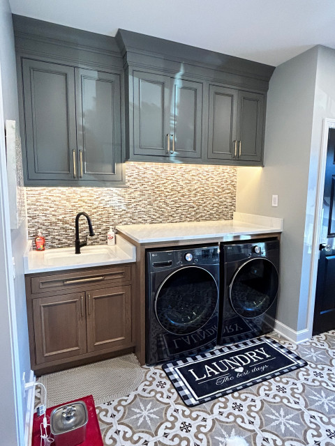 Complete Home Makeover di-transizione-lavanderia