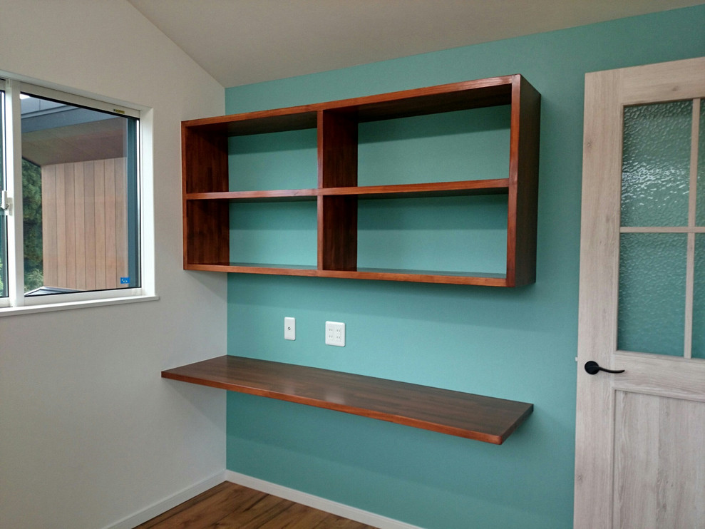 他の地域にあるサンタフェスタイルのおしゃれな子供部屋の写真