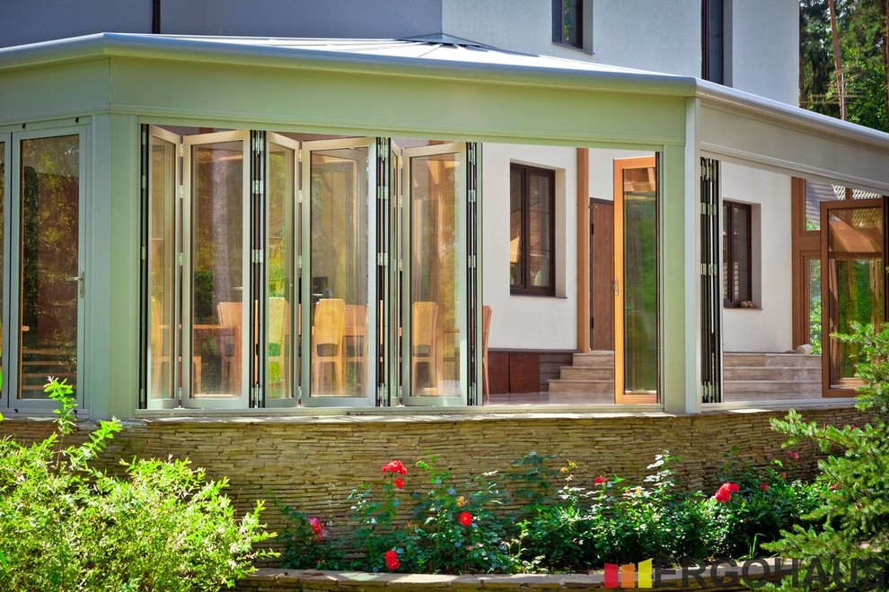 Зимний сад на базе дерево-алюминиевых систем Solarlux от Ergohaus