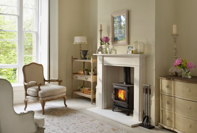 Chesney Stoves lantlig-vardagsrum