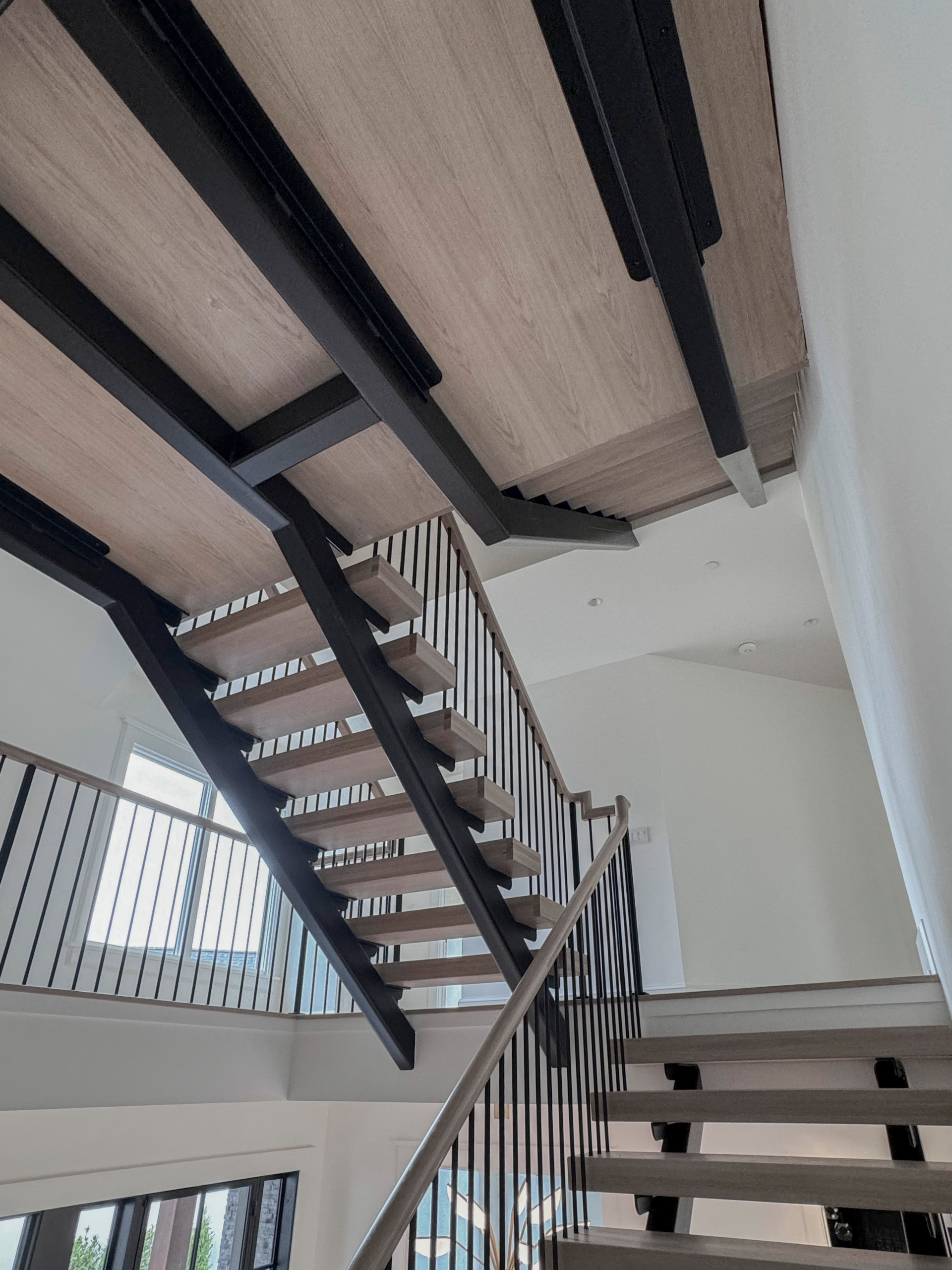 122_Modern Steel & Wood Floating Staircase, Arlington VA 22207