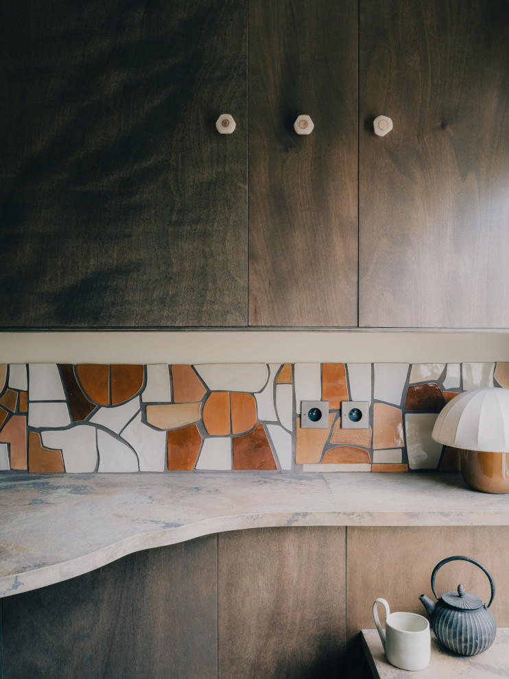 Rénovation d'un appartement des années 80 dans un style mid-century
