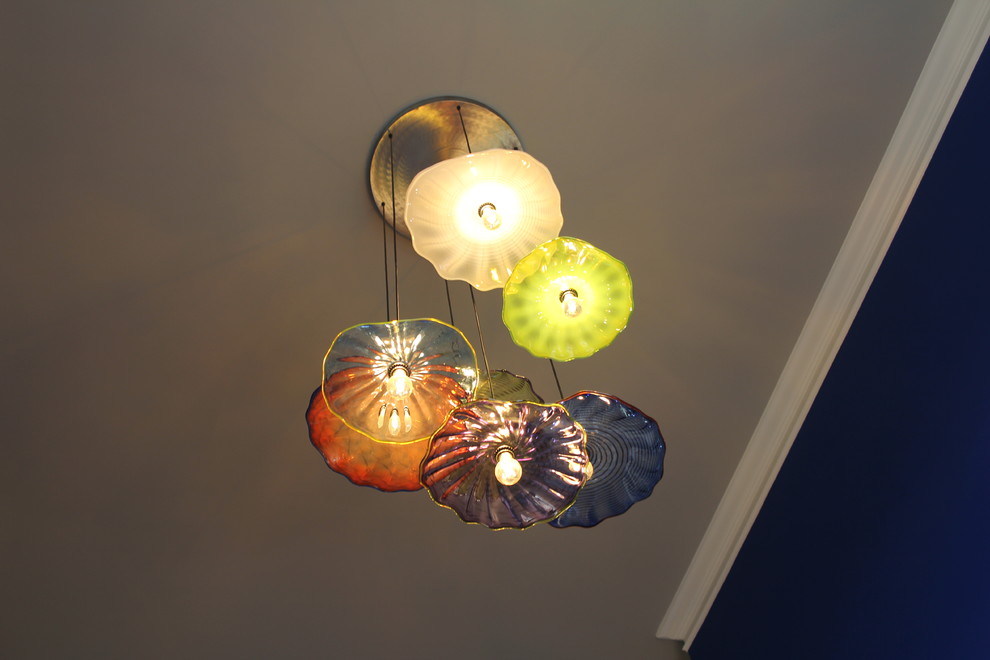 Inspiration for a mid-sized contemporary hallway remodel in DC Metro with blue walls