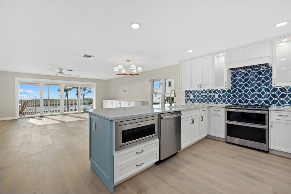 The Gulf Shores Residence - Beachfront Modern Living