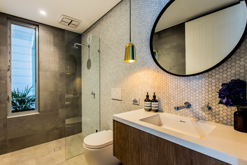 Design ideas for a contemporary bathroom in Perth.