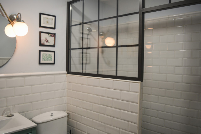 Reforma casa rural rustic-bathroom