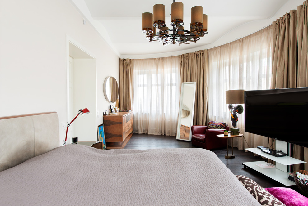 КРЕМЛЕВСКИЕ ЗВЕЗДЫ