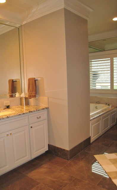 Marquette Master Bathroom contemporaneo-cuarto-de-bano