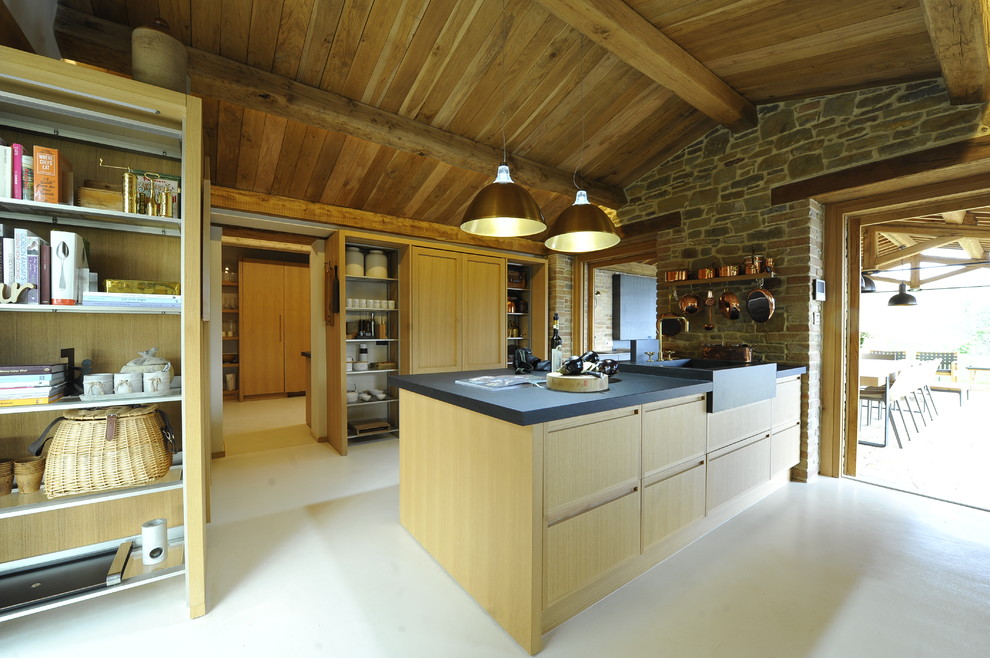 Design ideas for a country kitchen.