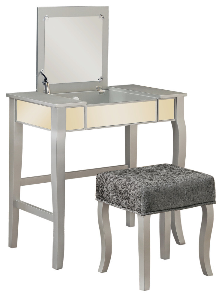 Rubberwood Mdf Mirror Makeup Vanity And Stool Silver Transitional Bedroom Makeup Vanities By Gwg Outlet