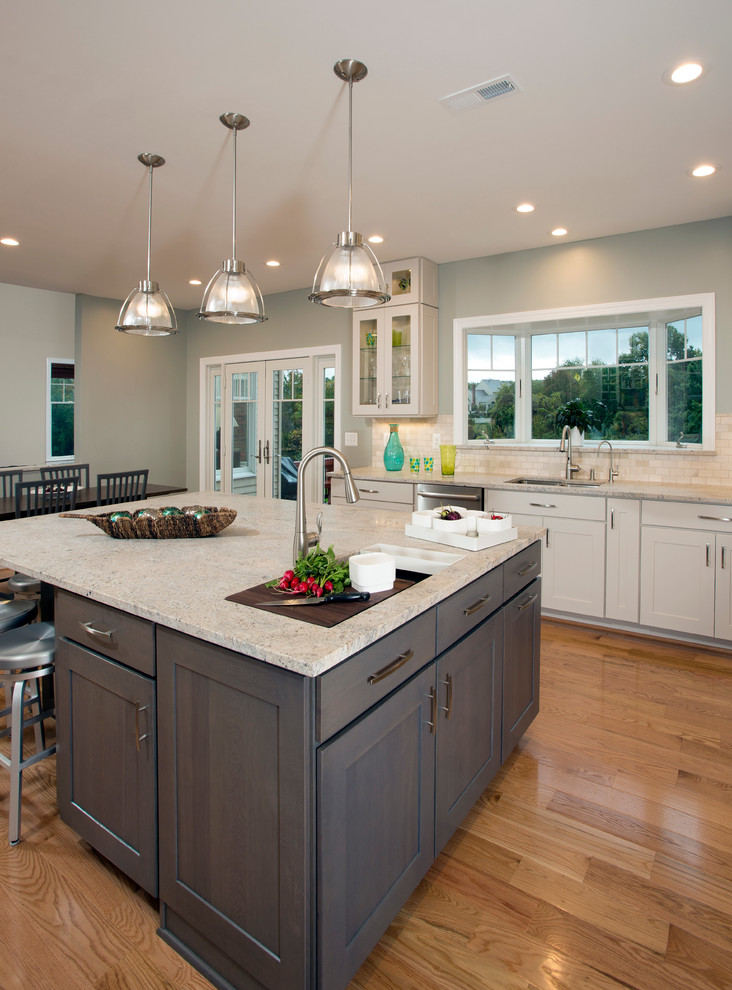 Inspiration for a transitional kitchen remodel in DC Metro