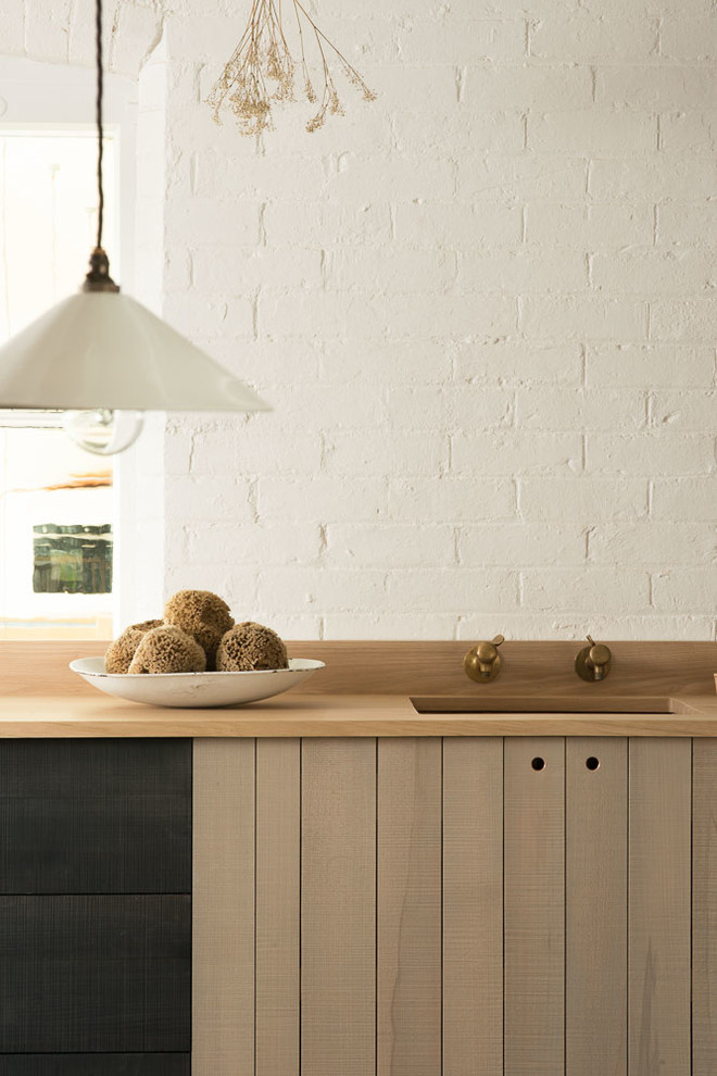 Best of Houzz: How to Choose Handles for Your Kitchen Cabinets - Amberth