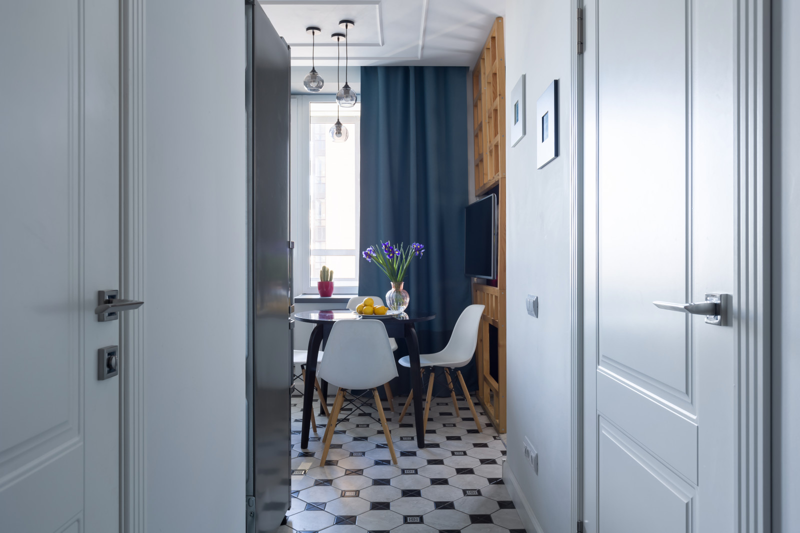 Дизайн-проект квартиры в ЖК "Новый Оккервиль" Минимализм с яркими акцентами 36м2