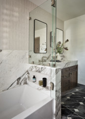 Family Bathroom With Classic Style and a Practical Shower-Tub