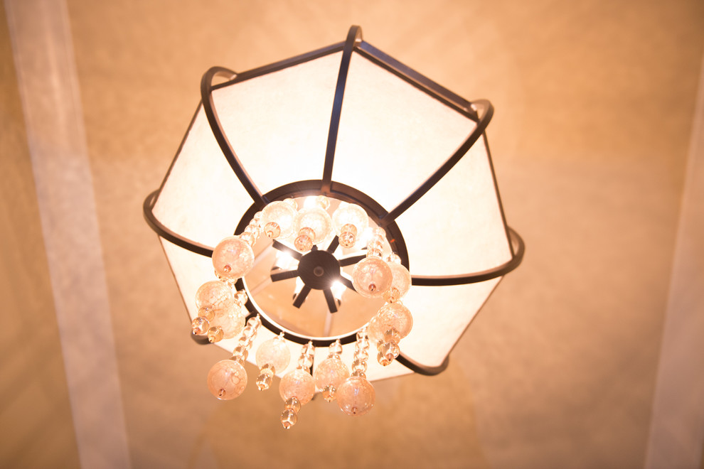 Home design - transitional home design idea in Wilmington