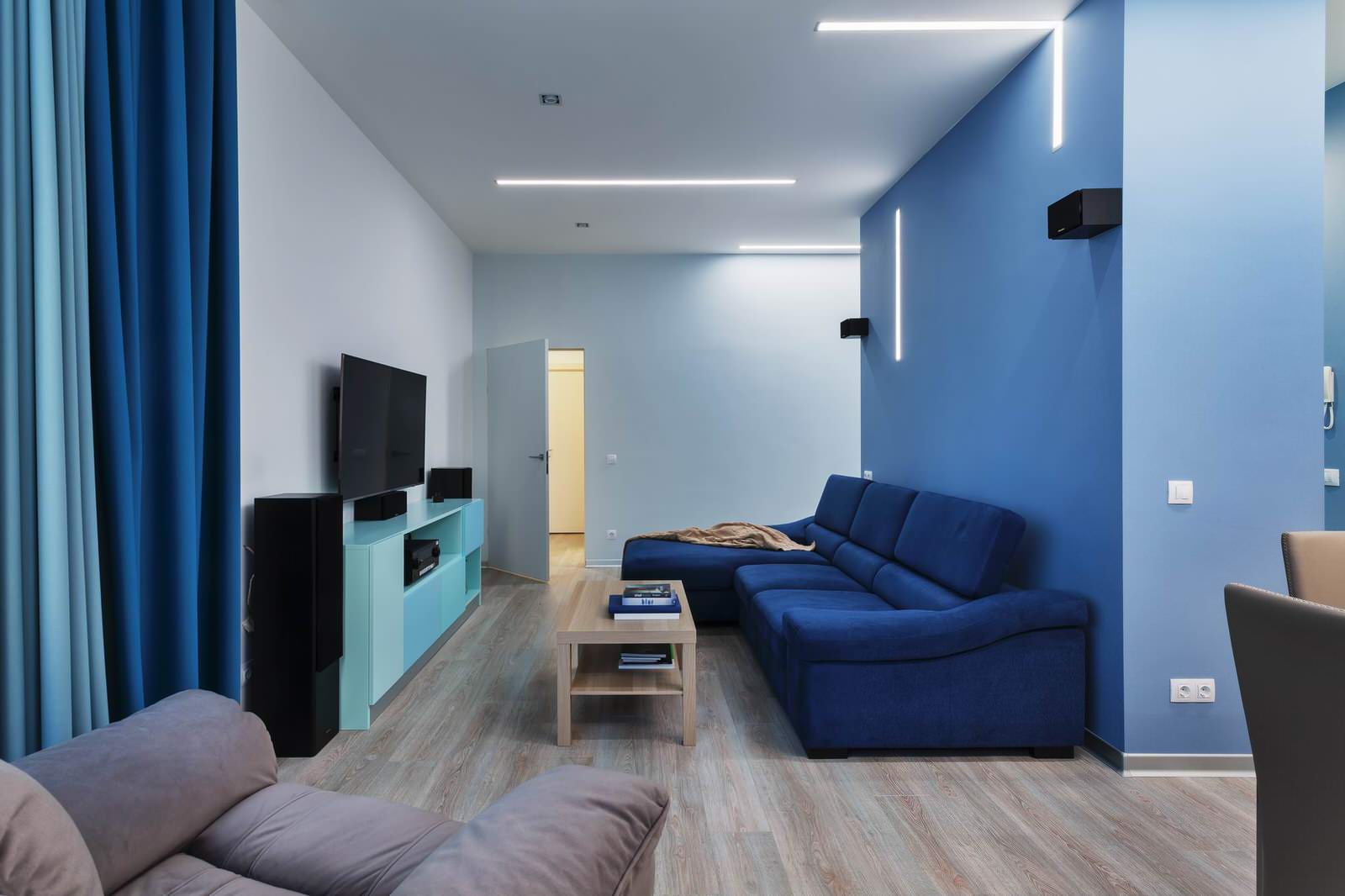 ГЕОМЕТРИЯ И ОТТЕНКИ МЯТЫ