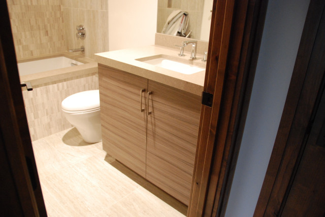 vanities modern-badezimmer