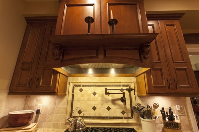 Custom Kitchen traditional-kitchen