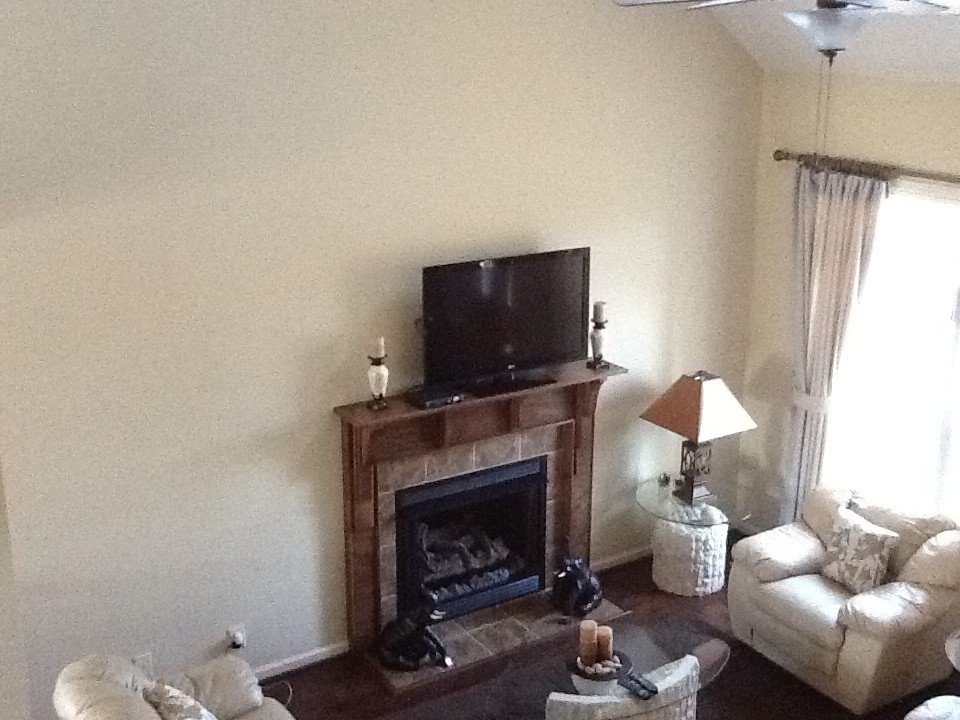 How big should artwork be? And how many pieces