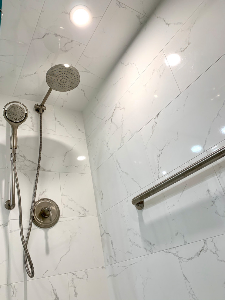 Lido Beach Condo Full Bathroom Remodel