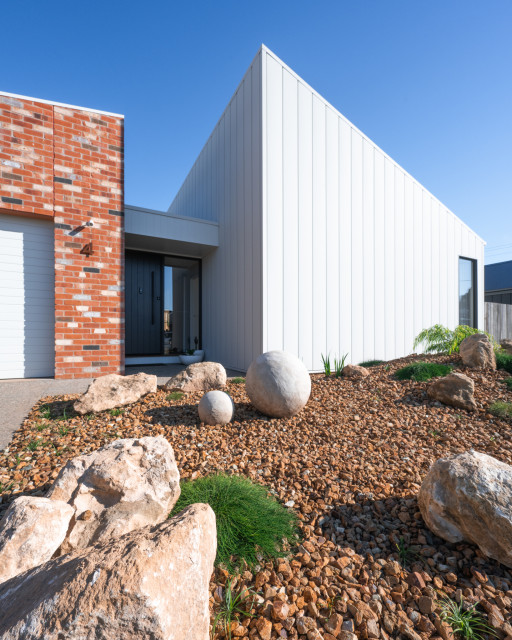 PERTOBE contemporary-fasad