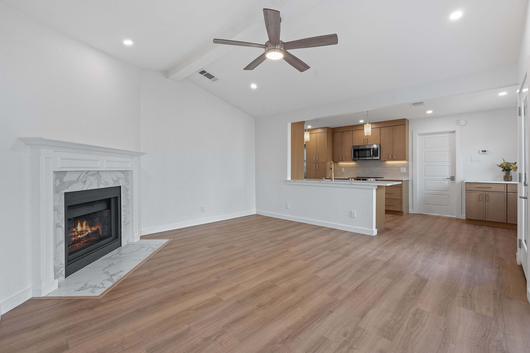 Lakeway Cozy Cottage