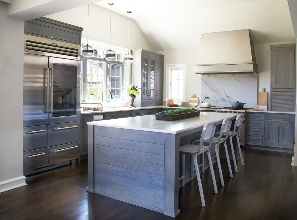 Transitional kitchen photo in New York