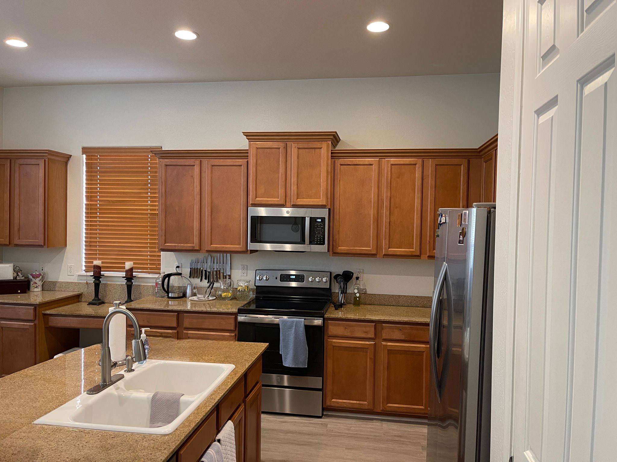 Kitchen and Bathroom White Shaker Reface