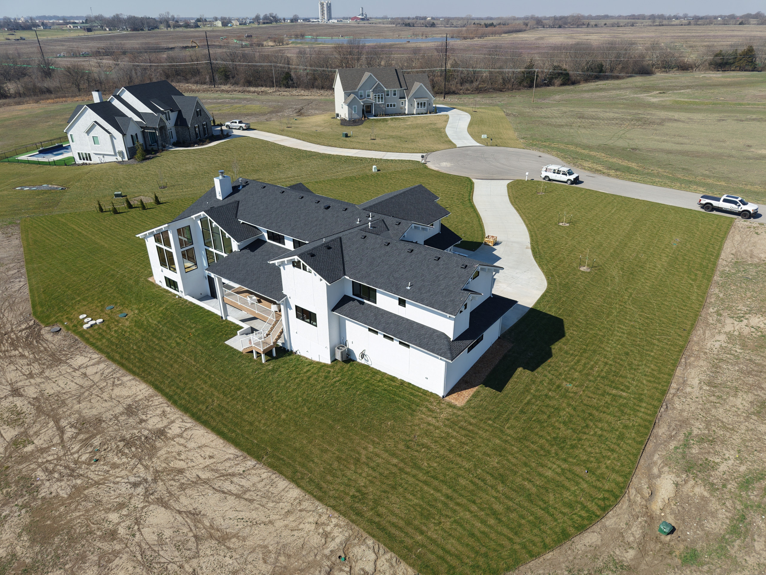 Sycamore Springs, Custom Build