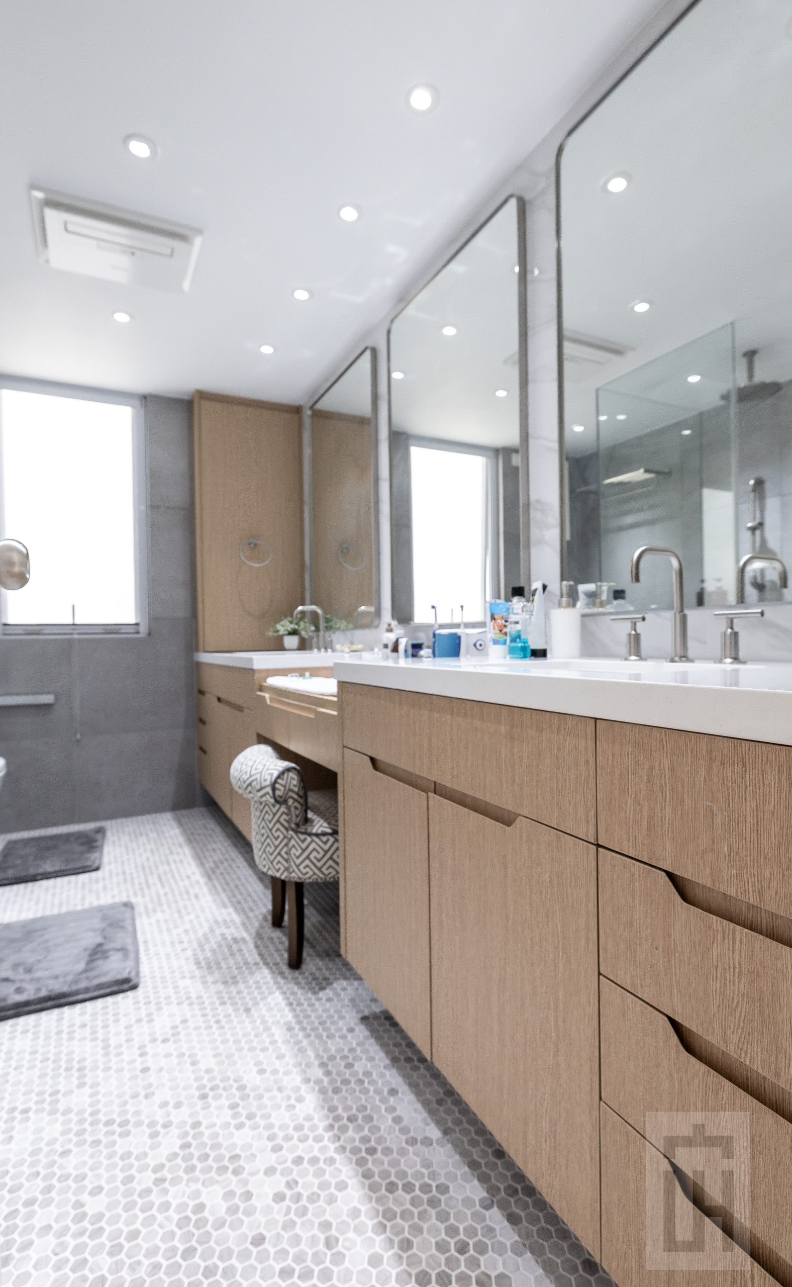 12F | Scenic Villas