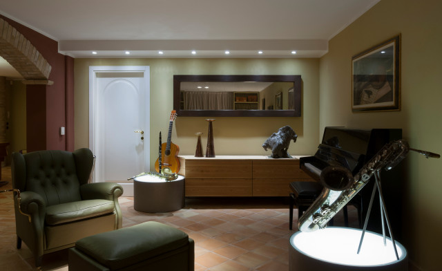 Villa privata in stile rustico rustikal-wohnzimmer