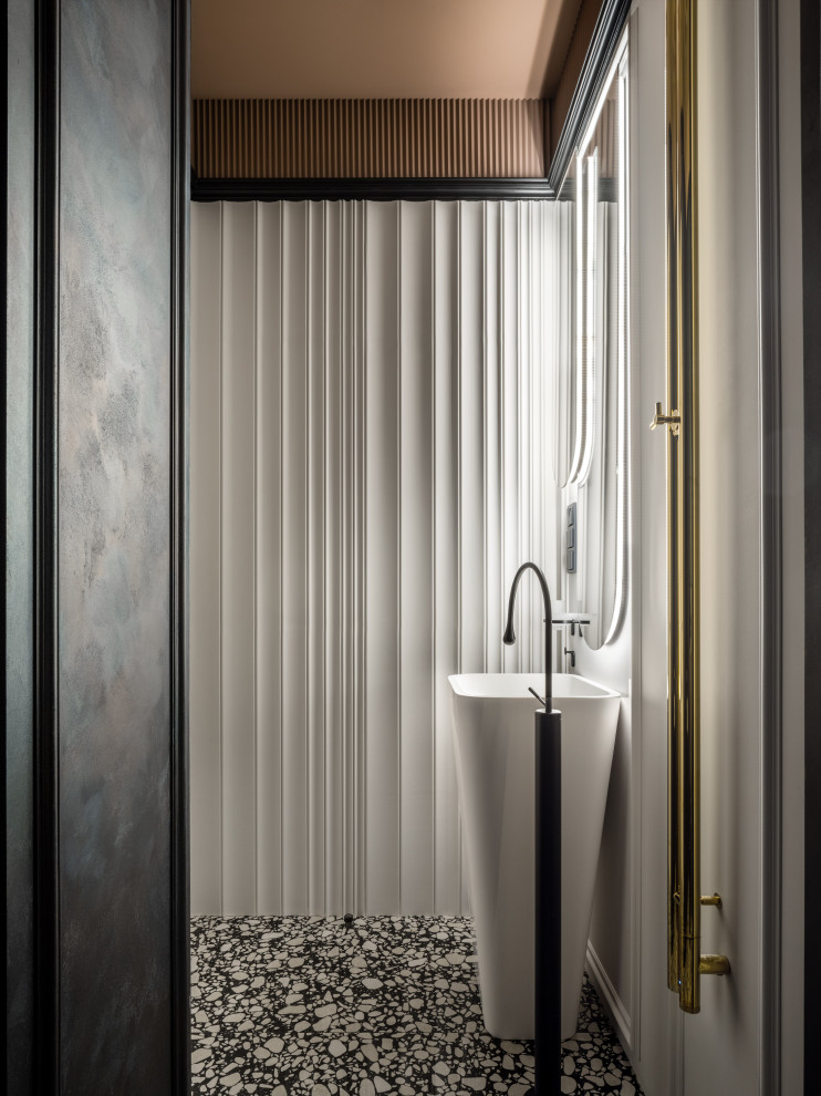 Сталинка на Университетском проспекте, 75 кВ.м.