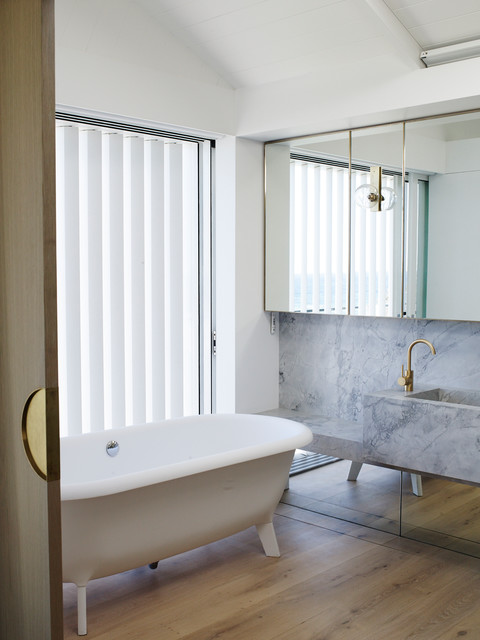 Clovelly House contemporary-bathroom