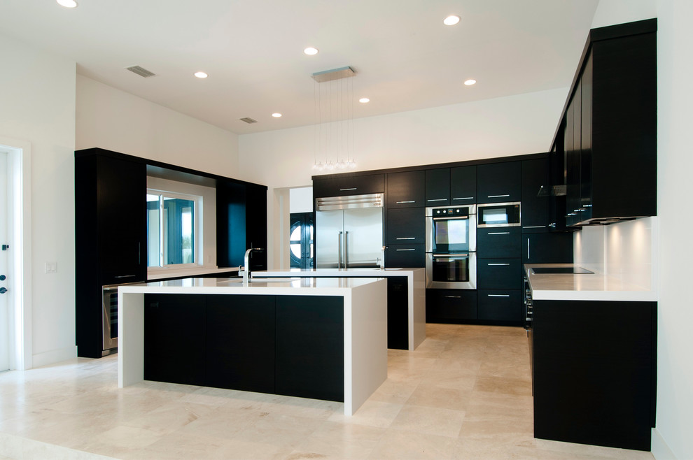 Inspiration for a transitional kitchen remodel in Columbus
