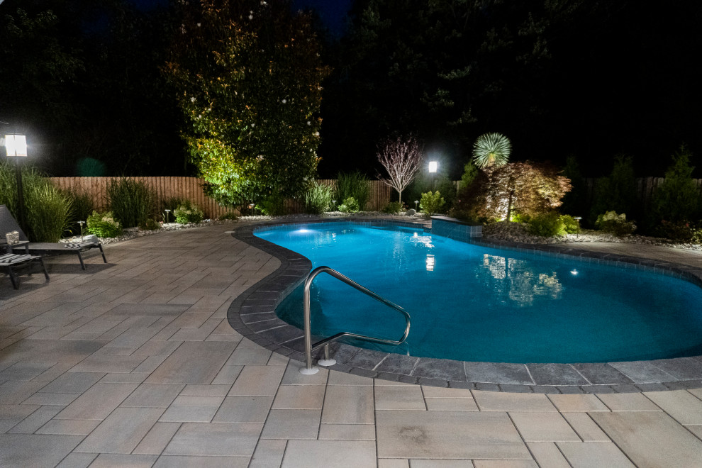 Manalapan, NJ: Pool Patio, Artificial Turf, Outdoor Kitchen