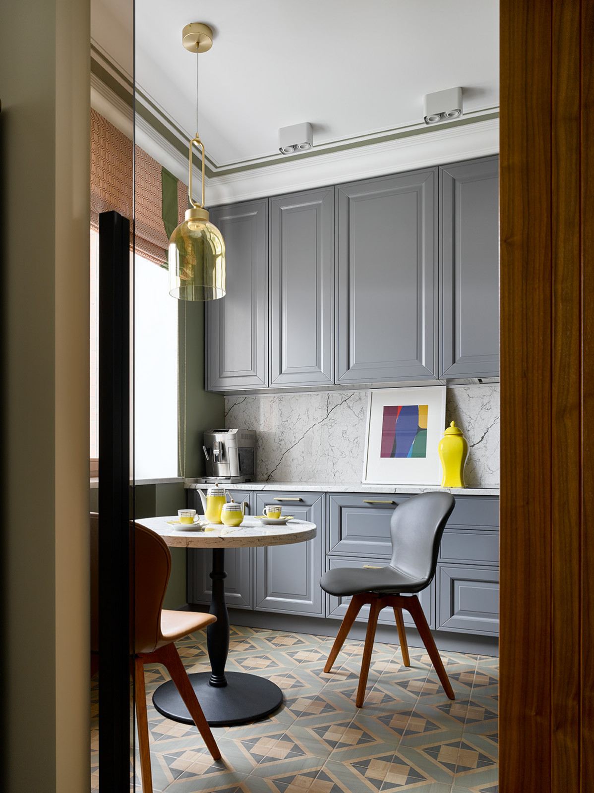 "Благородные оттенки"